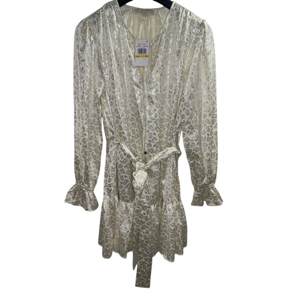 Michael Kors NWT Foil Paisley‎ Print V-Neck Tie Tiered in Ivory Size Medium - Picture 1 of 4